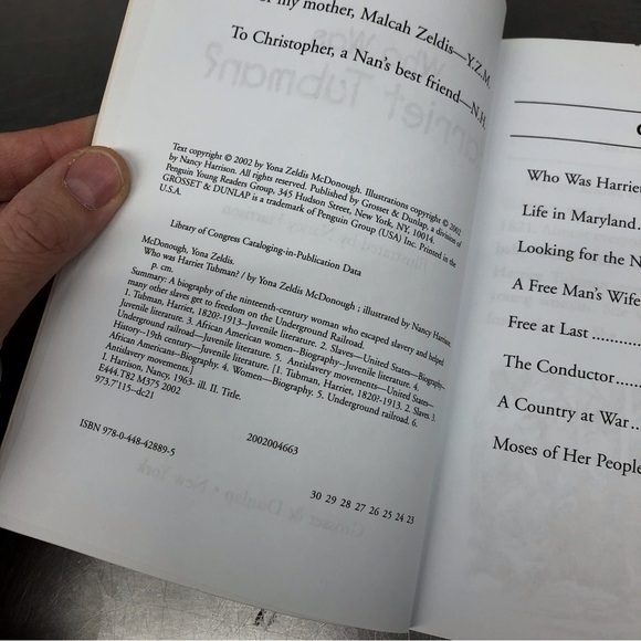 Who Was Harriet Tubman? by: Yona Zeldis McDonough, paperback book - Picture 2 of 6